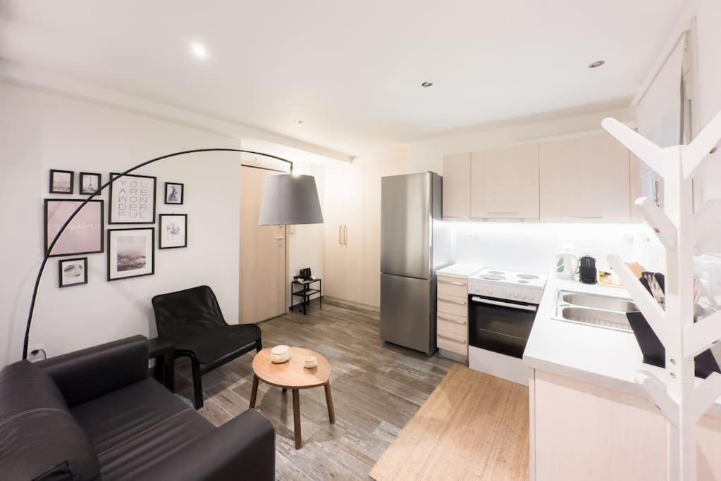 Elegant Athens Downtown Studio Εξωτερικό φωτογραφία